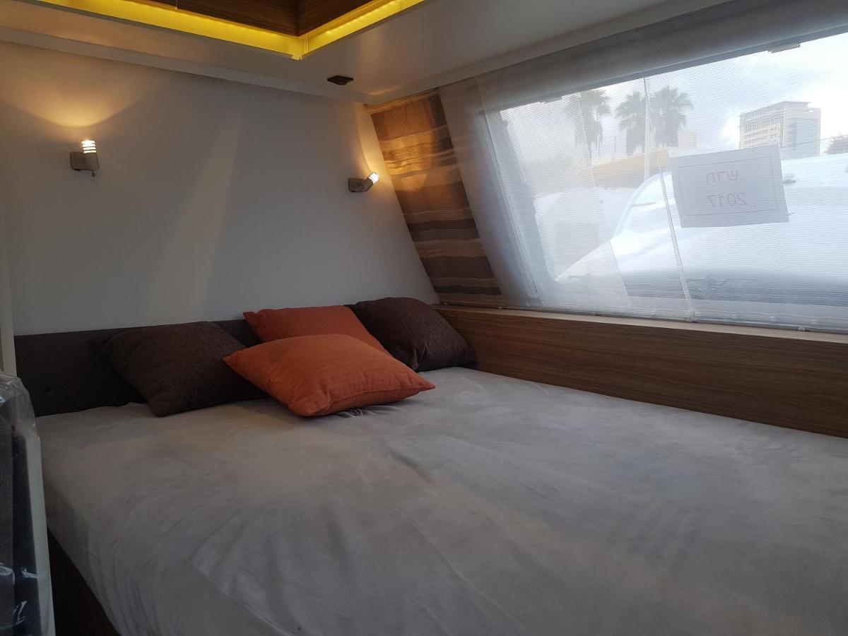 Caravan On The Sea *