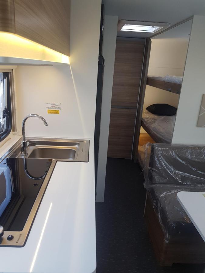 Caravan On The Sea Acampamento *